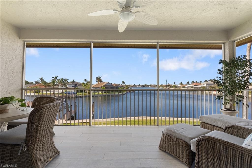 218 Waterway Ct 4-202, Marco Island, FL 34145-4