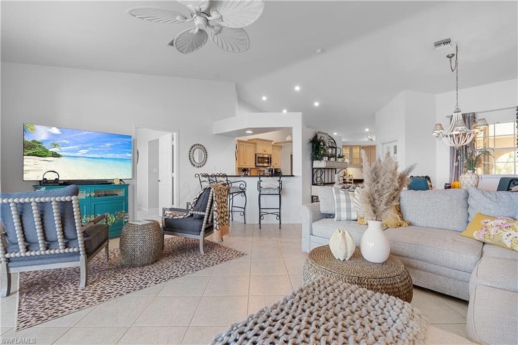 218 Waterway Ct 4-202, Marco Island, FL 34145-6