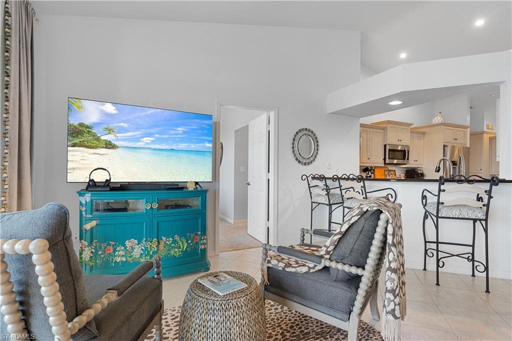 218 Waterway Ct 4-202, Marco Island, FL 34145-7