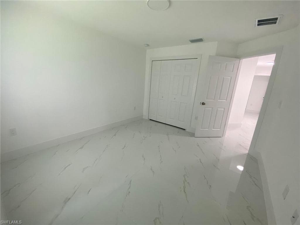 3804 10th St SW, Lehigh Acres, FL 33976-9