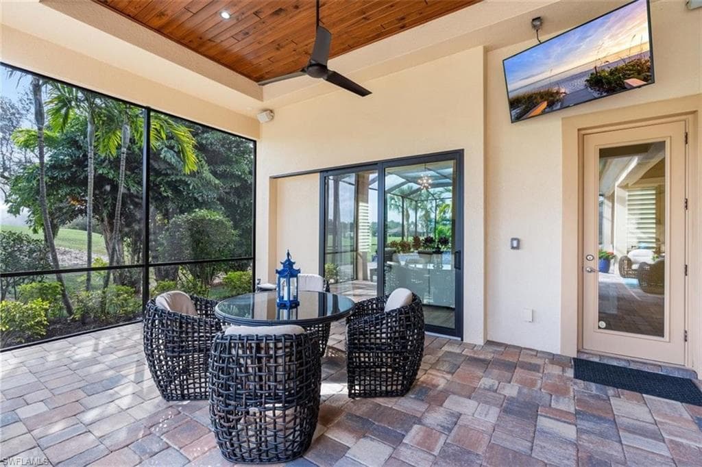6376 Burnham Rd, Naples, FL 34119-34