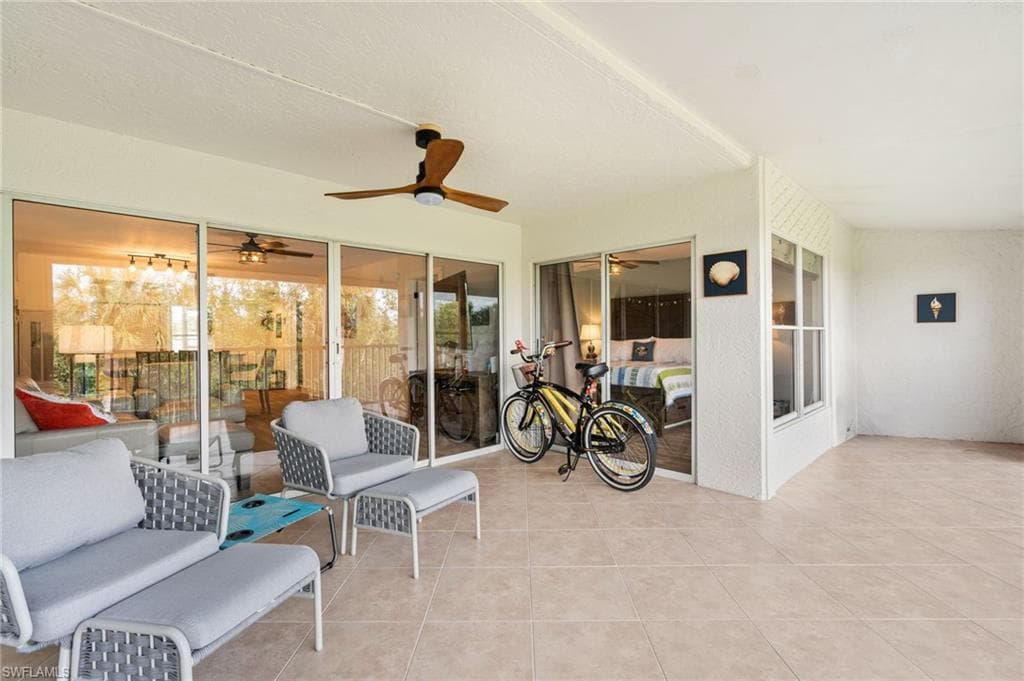 200 Stevens Landing Dr B-103, Marco Island, FL 34145-17