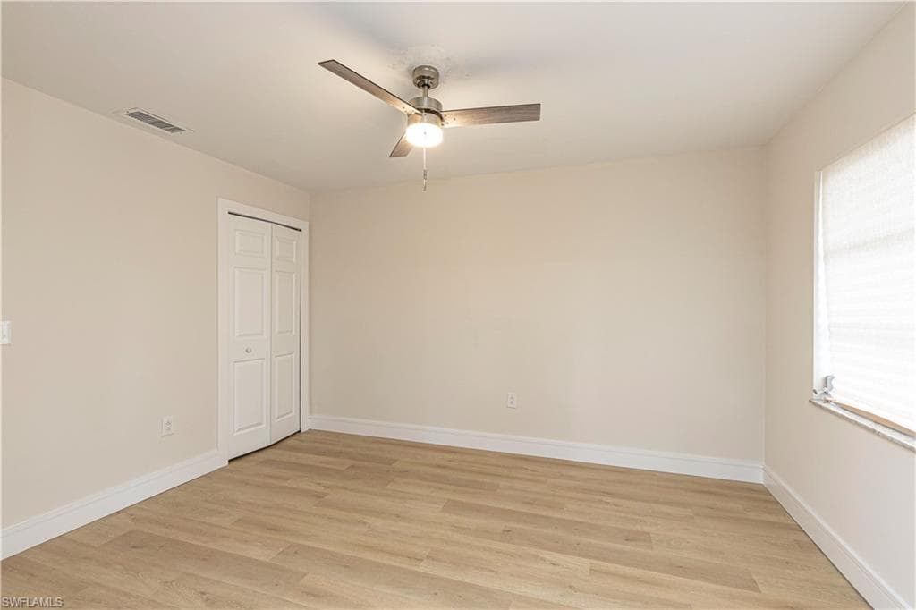 5 Watercolor Way 5, Naples, FL 34113-11