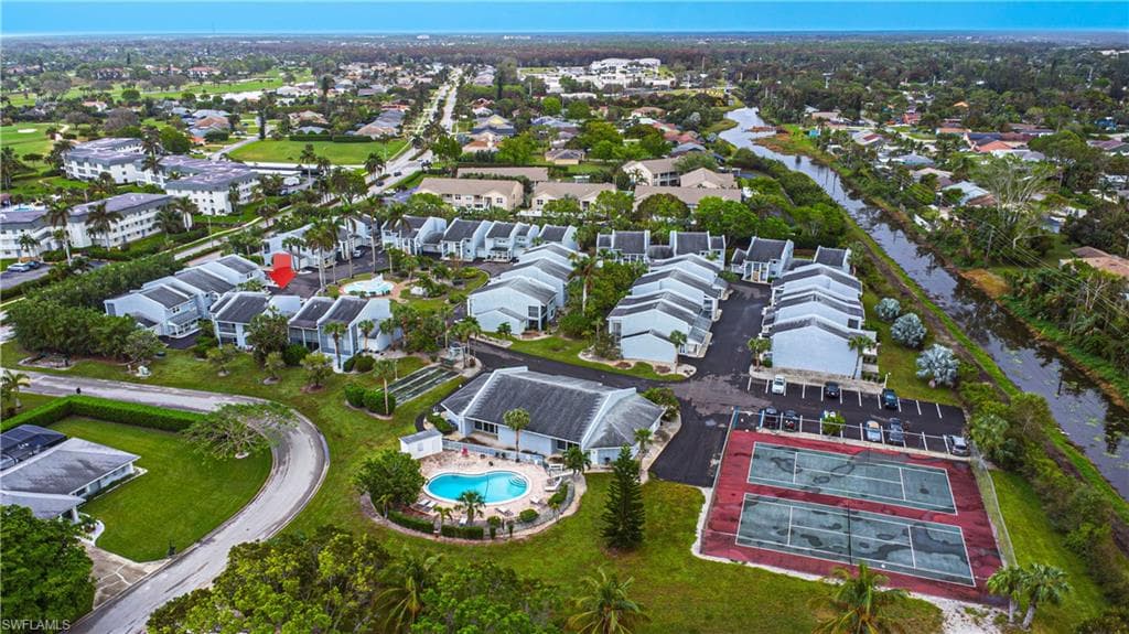 5 Watercolor Way 5, Naples, FL 34113-26