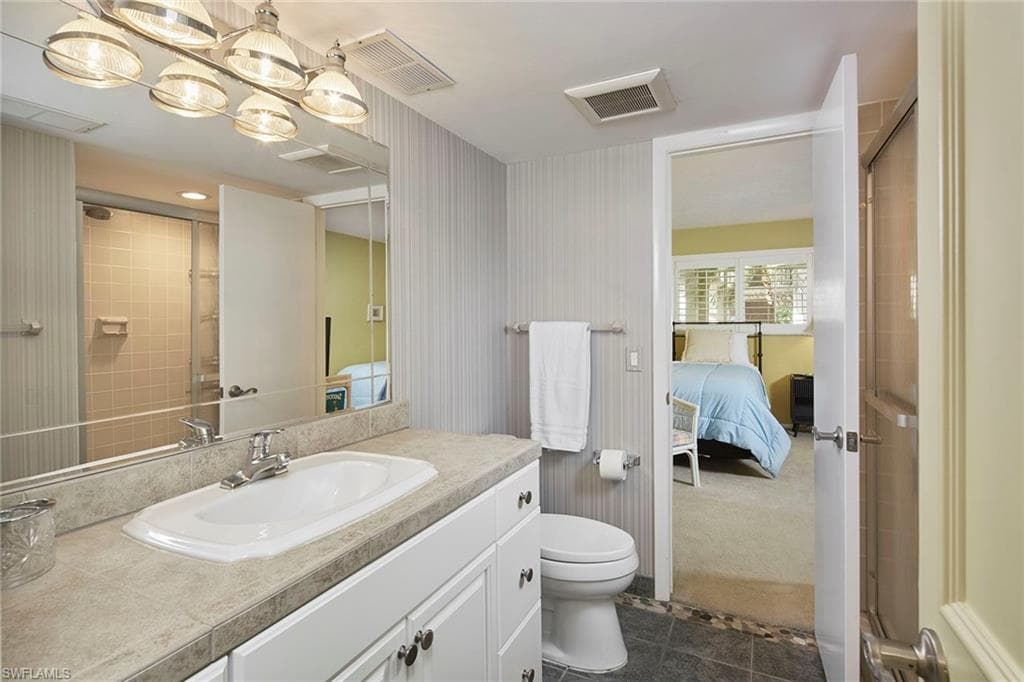 5954 Pelican Bay Blvd 212, Naples, FL 34108-15