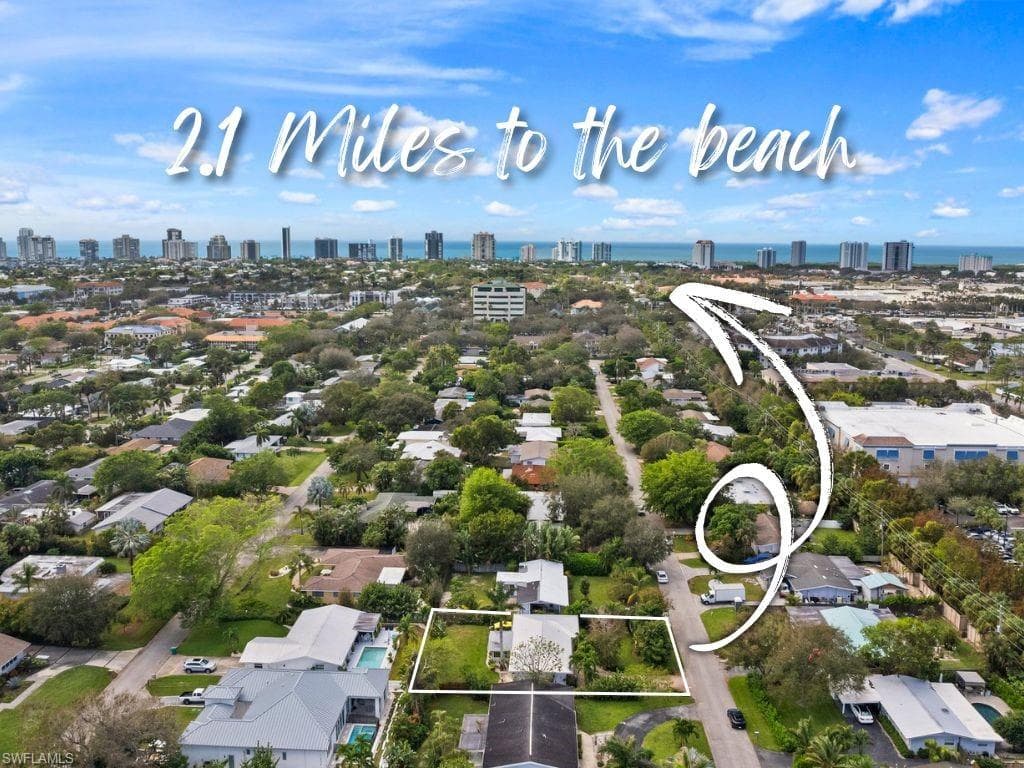 1304 Milano Dr, Naples, FL 34103-3