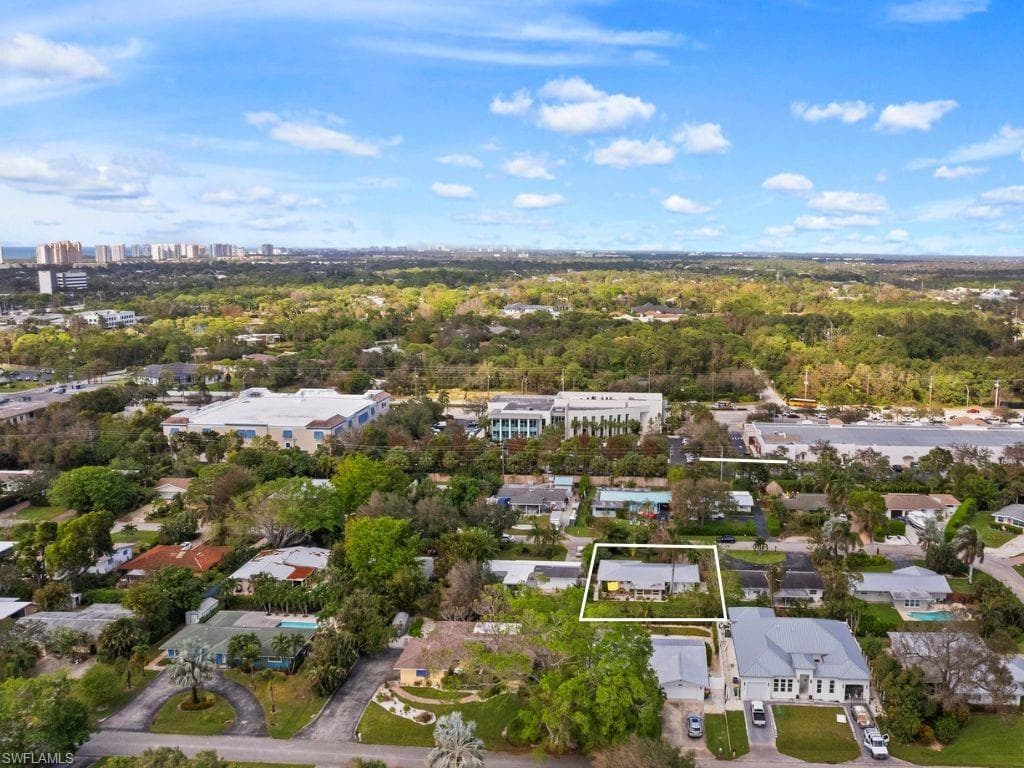 1304 Milano Dr, Naples, FL 34103-39