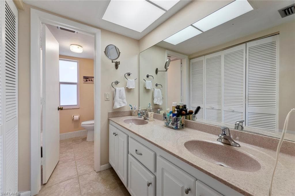 701 Teryl Rd 4, Naples, FL 34112-28
