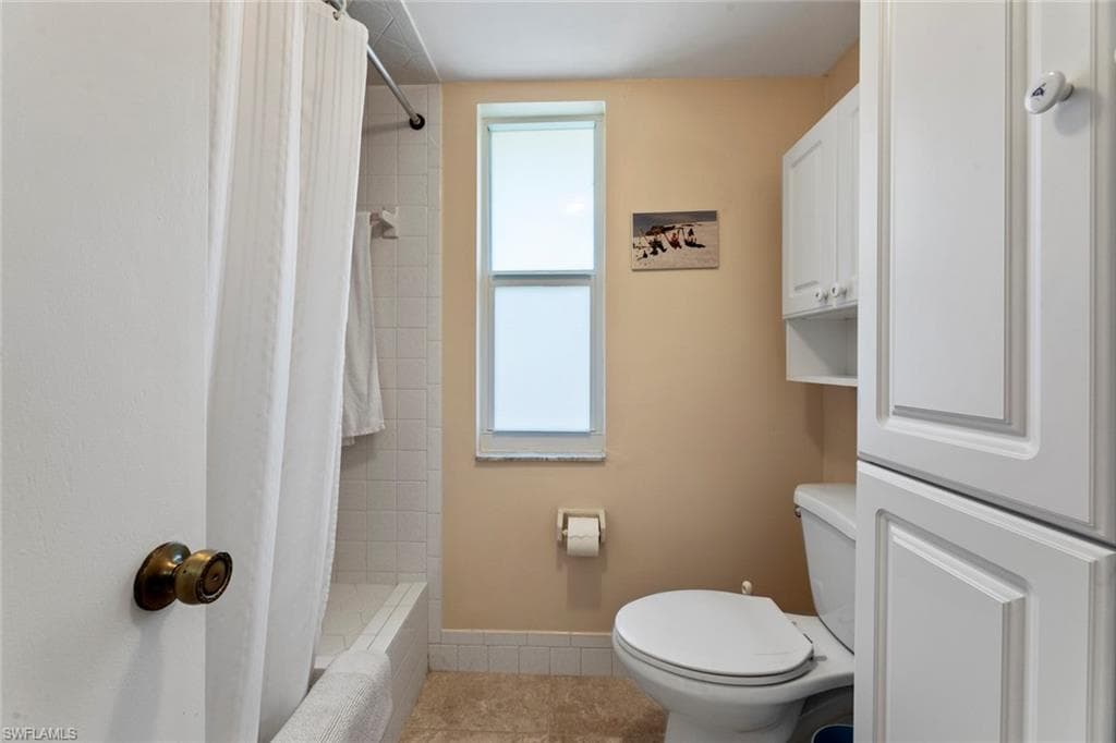 701 Teryl Rd 4, Naples, FL 34112-29