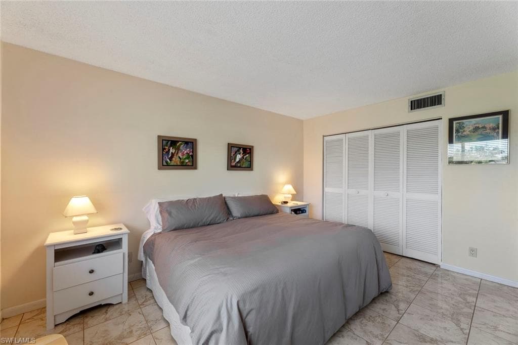 701 Teryl Rd 4, Naples, FL 34112-34