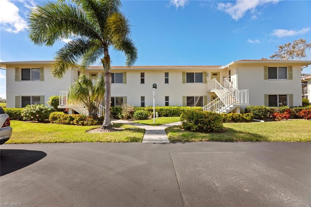 701 Teryl Rd 4, Naples, FL 34112-3