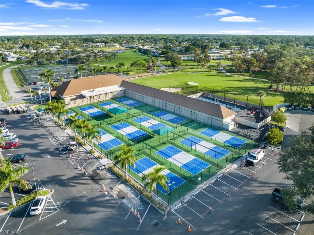 701 Teryl Rd 4, Naples, FL 34112-45