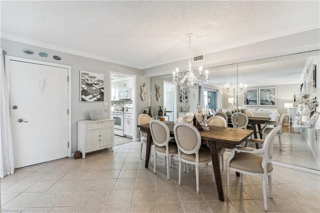 2900 Gulf Shore Blvd N 312, Naples, FL 34103-12