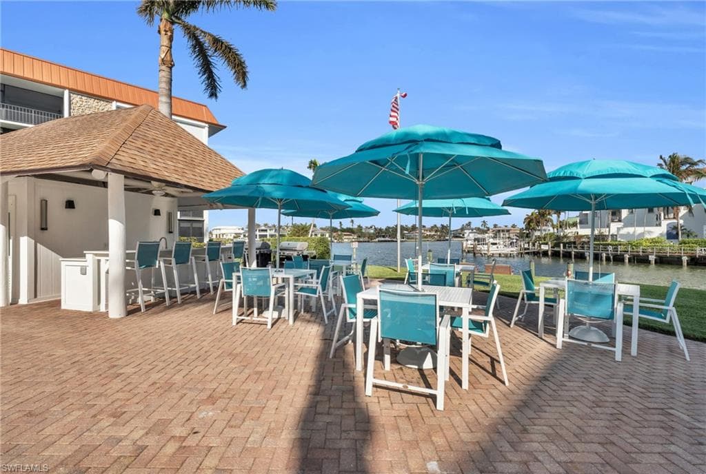 2900 Gulf Shore Blvd N 312, Naples, FL 34103-32