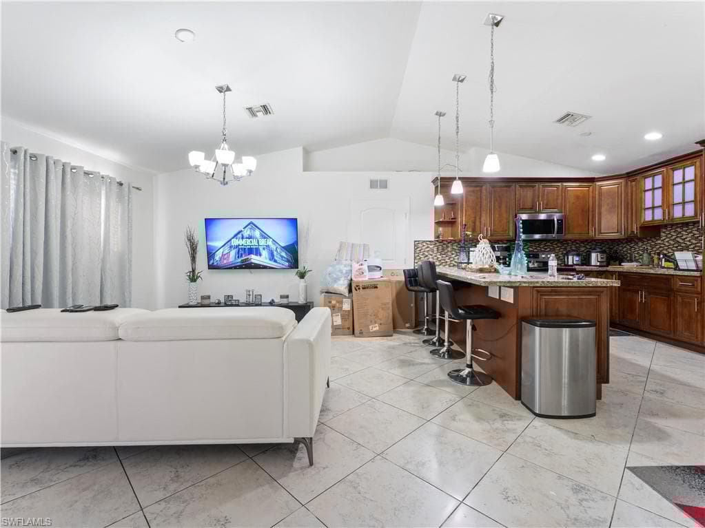 760 12th St NE, Naples, FL 34120-36