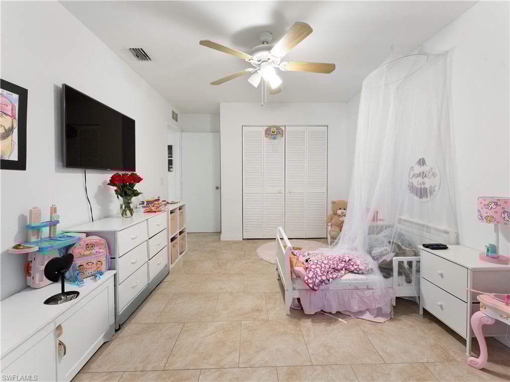 760 12th St NE, Naples, FL 34120-43