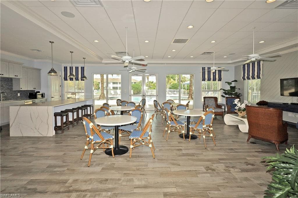 2311 Sawyers Hill Rd 805, Naples, FL 34120-29