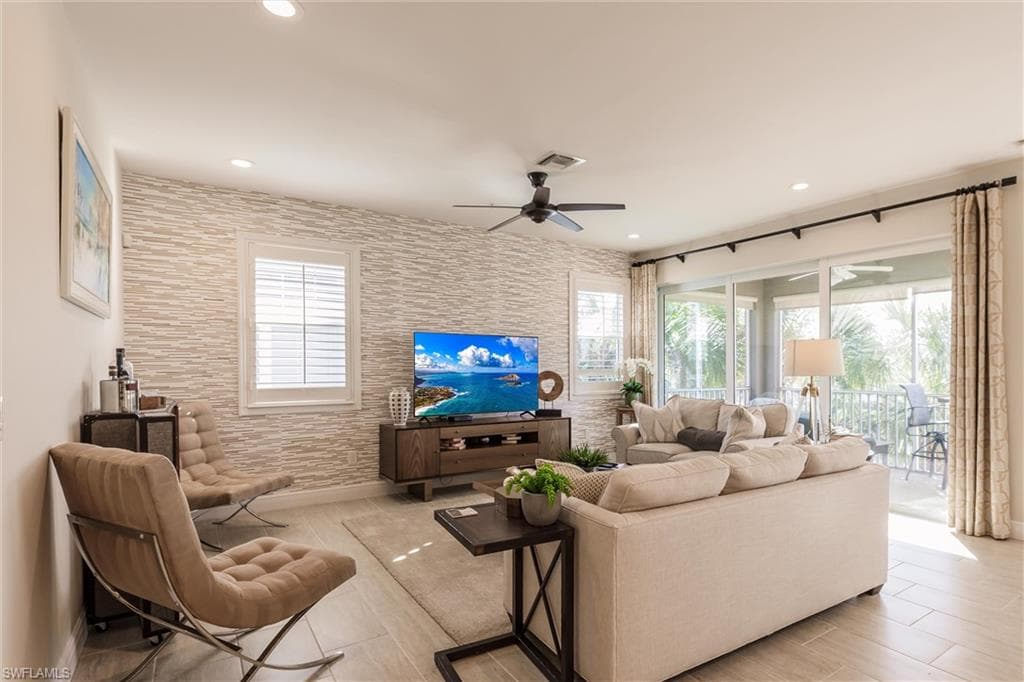 2311 Sawyers Hill Rd 805, Naples, FL 34120-8