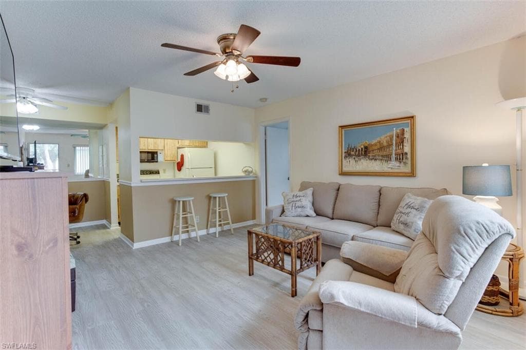 4351 27th Ct SW 203, Naples, FL 34116-12