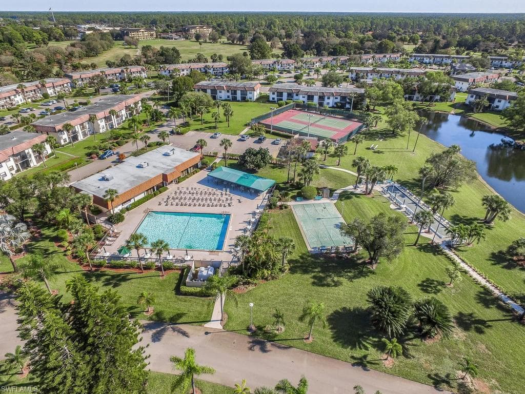 4351 27th Ct SW 203, Naples, FL 34116-40