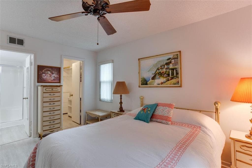 4351 27th Ct SW 203, Naples, FL 34116-5