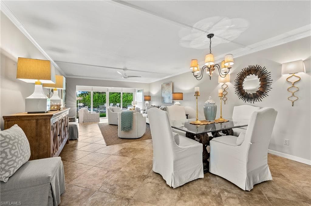 4155 Crayton Rd 107, Naples, FL 34103-17