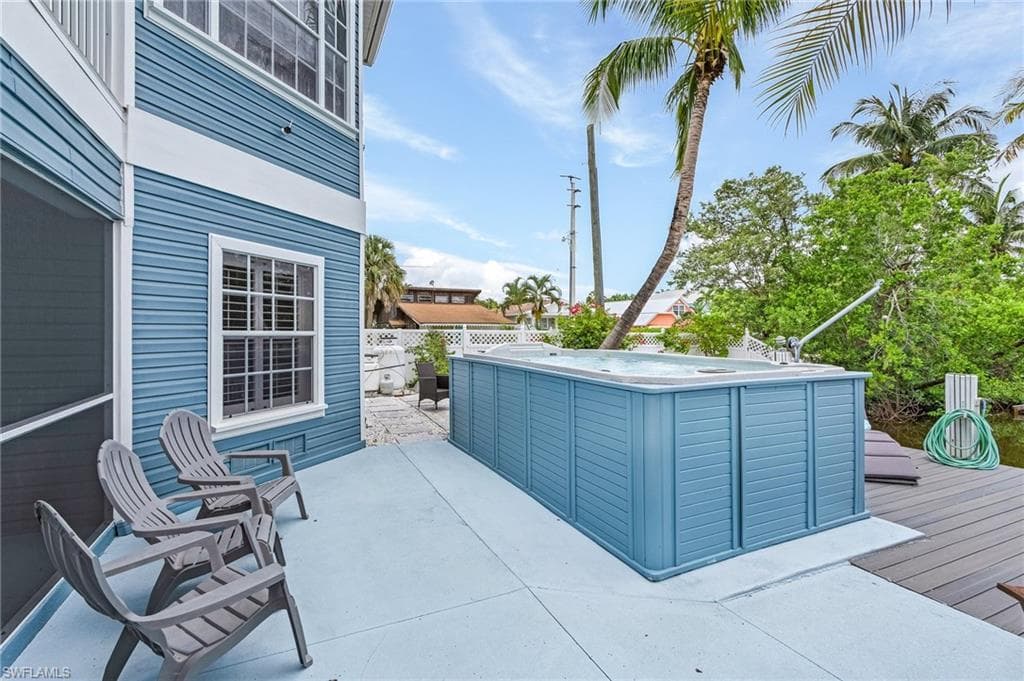 2917 Poplar St, Naples, FL 34112-31