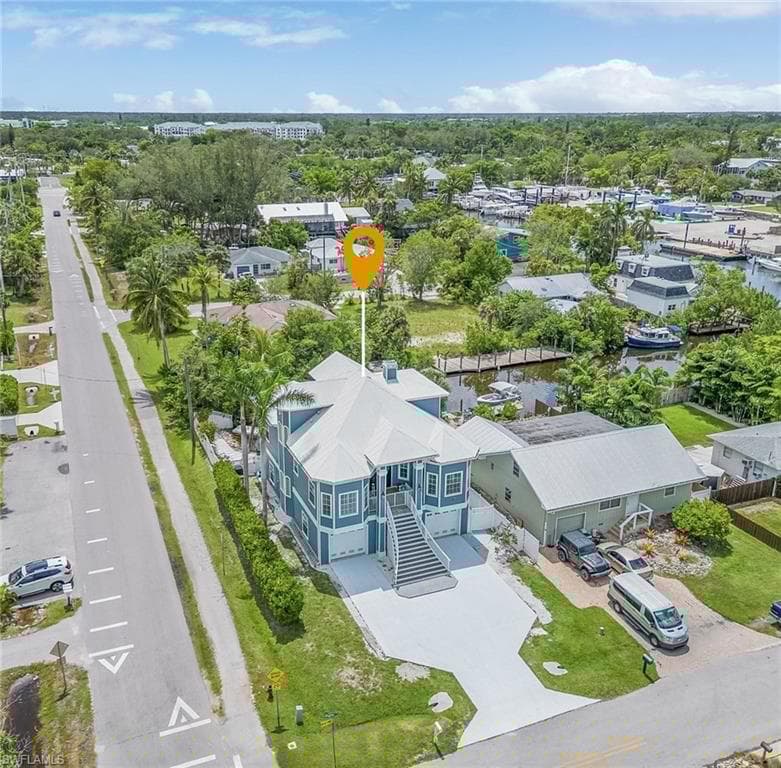 2917 Poplar St, Naples, FL 34112-35