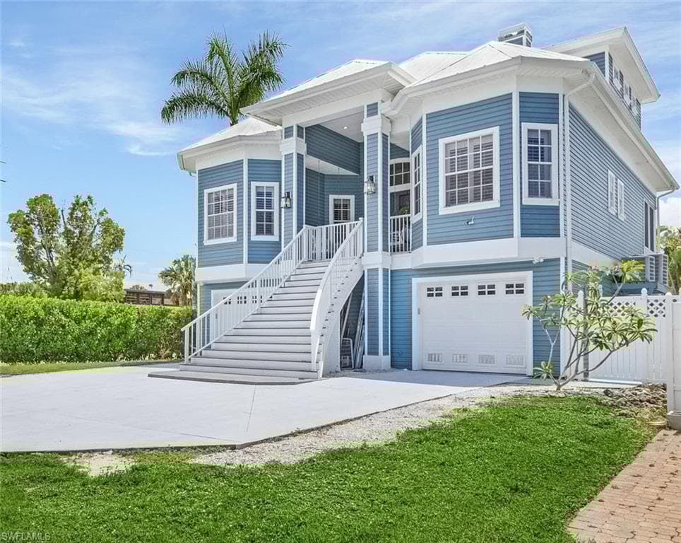 2917 Poplar St, Naples, FL 34112-4