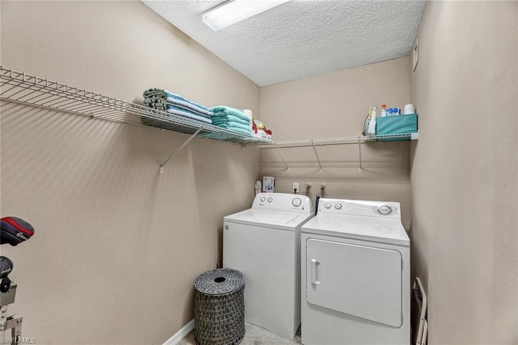 240 Palm Dr 2, Naples, FL 34112-18