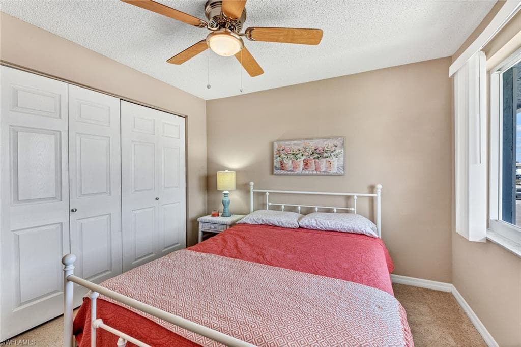 240 Palm Dr 2, Naples, FL 34112-23