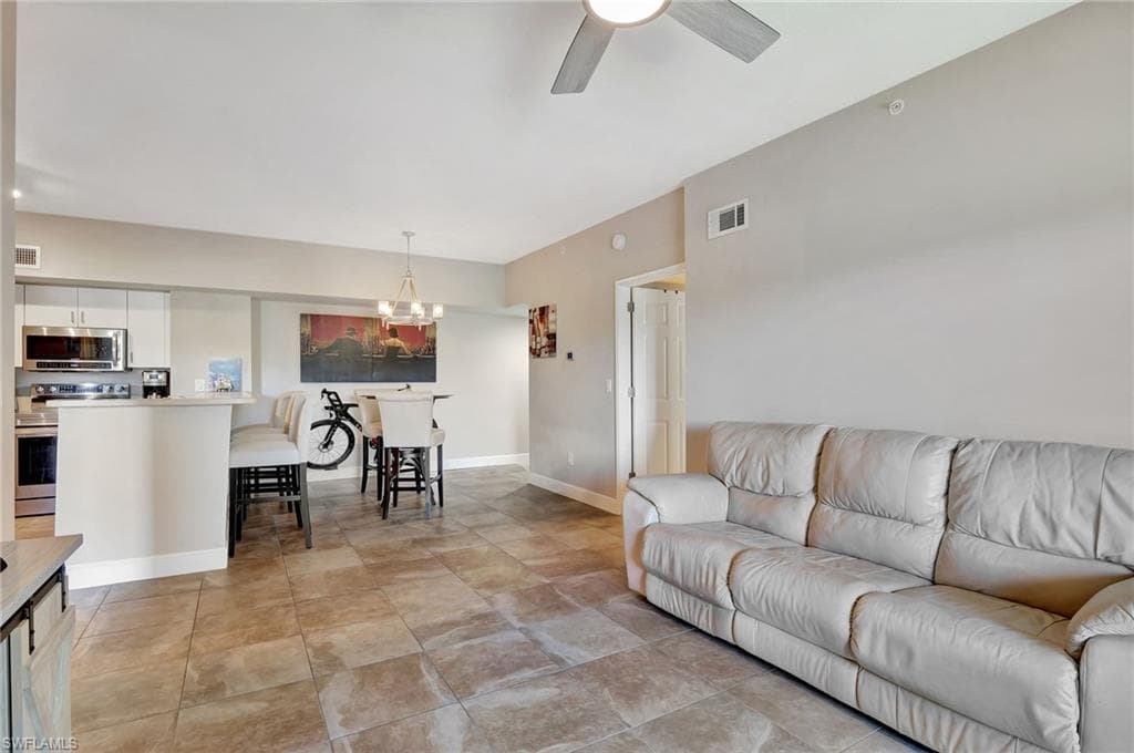 1830 Florida Club Cir 4310, Naples, FL 34112-4