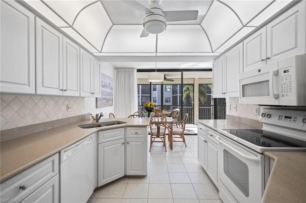 929 Collier Ct B201, Marco Island, FL 34145-11