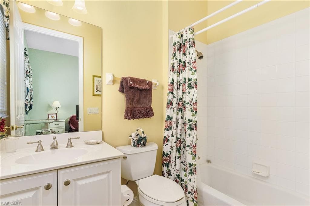 9283 Museo Cir 204, Naples, FL 34114-14