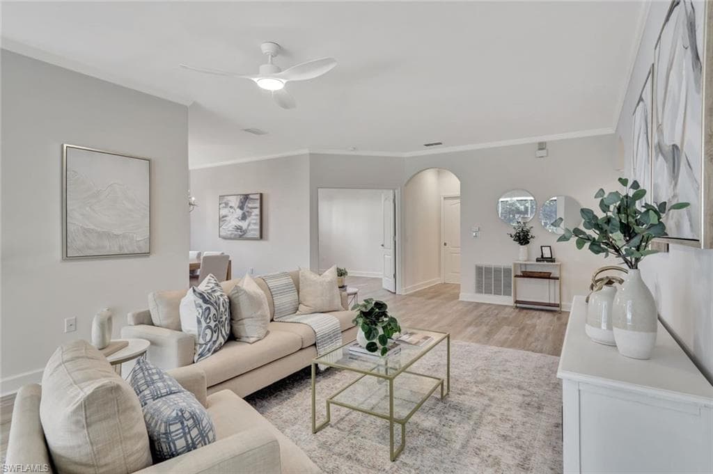 2185 Hawksridge Dr 1102, Naples, FL 34105-5