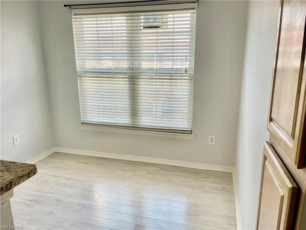 23600 Walden Center Dr 302, Estero, FL 34134-6