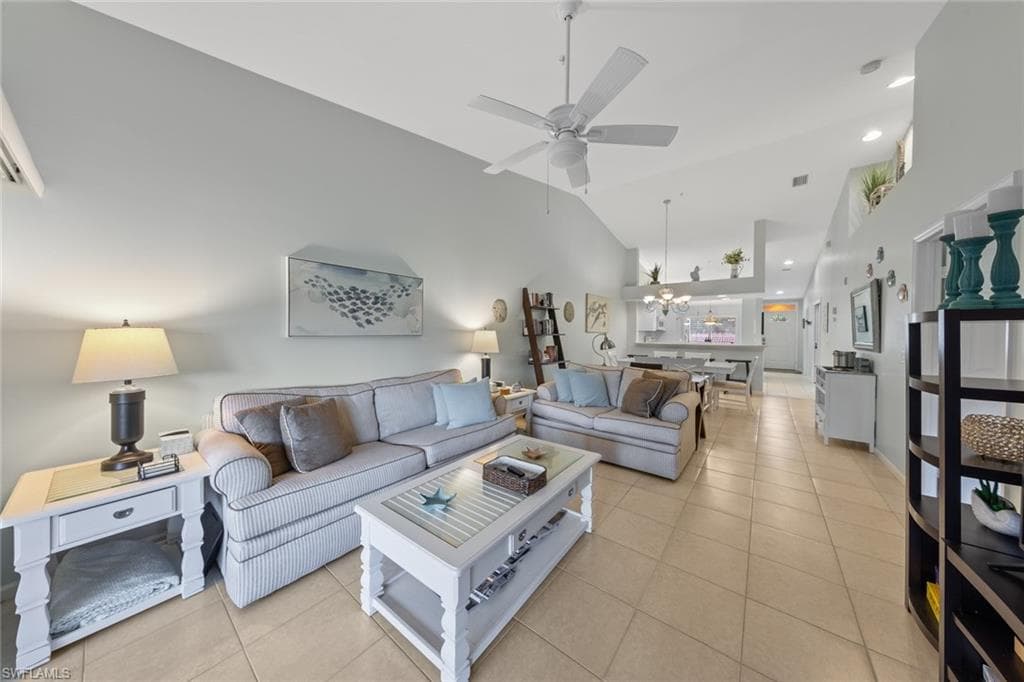 2365 Bayou Ln 10, Naples, FL 34112-20