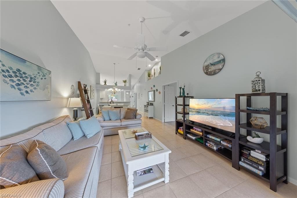2365 Bayou Ln 10, Naples, FL 34112-21