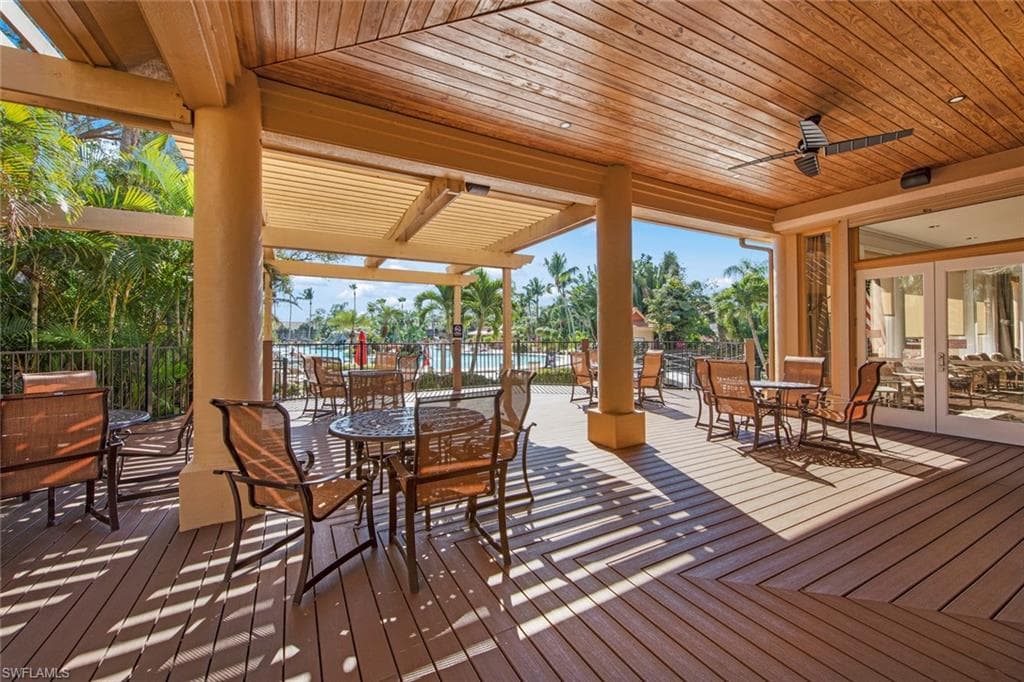 2365 Bayou Ln 10, Naples, FL 34112-42