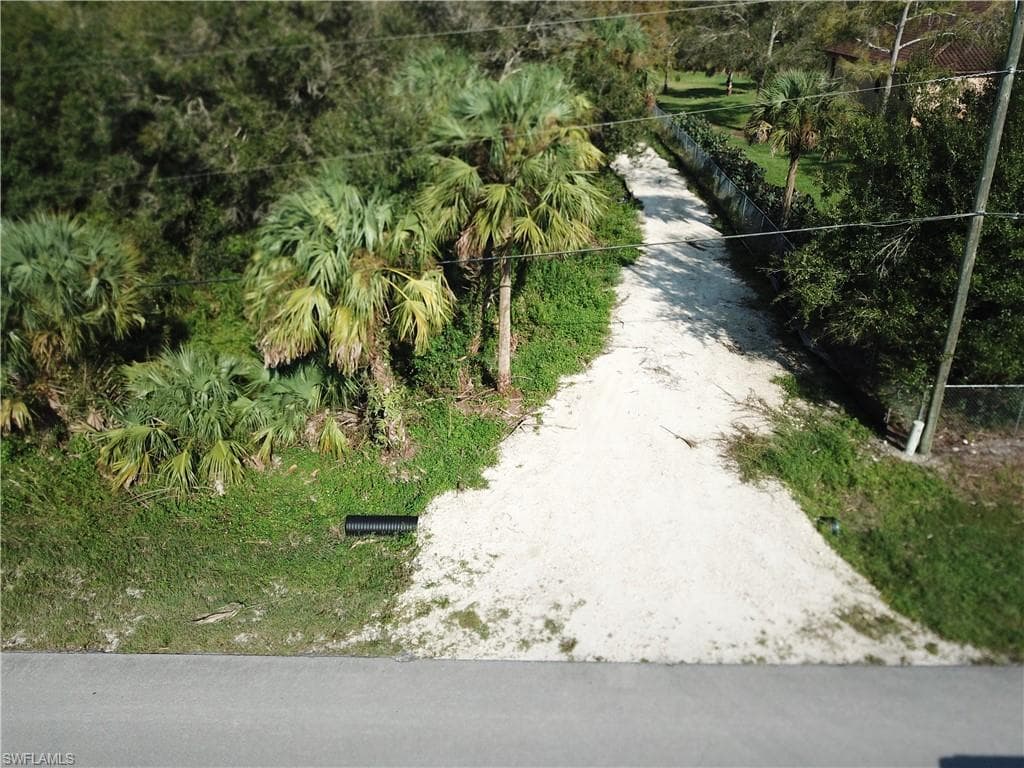 264 22nd St NE, Naples, FL 34120-4