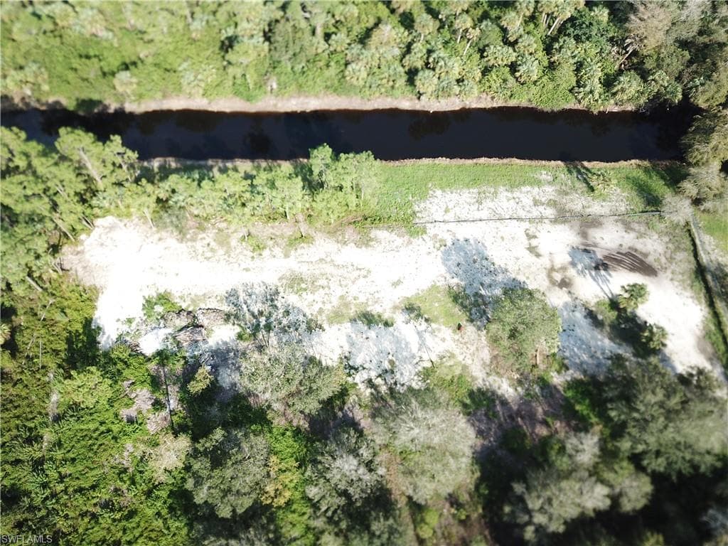 264 22nd St NE, Naples, FL 34120-5