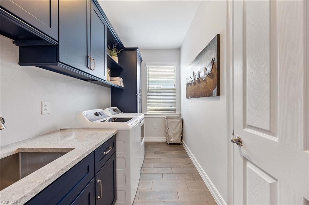 14707 Stillwater Way, Naples, FL 34114-34