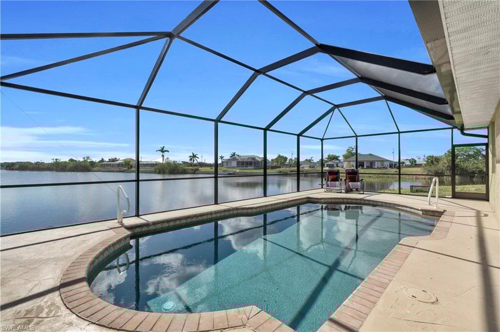 2319 19th St, Cape Coral, FL 33909-31