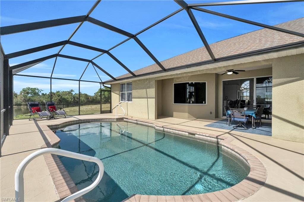 2319 19th St, Cape Coral, FL 33909-32