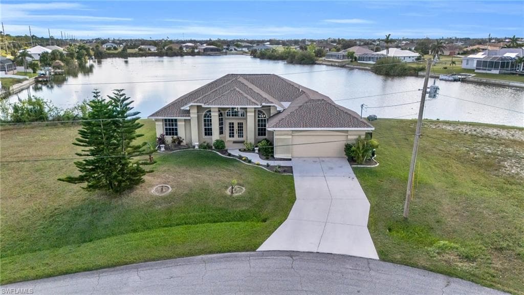 2319 19th St, Cape Coral, FL 33909-37