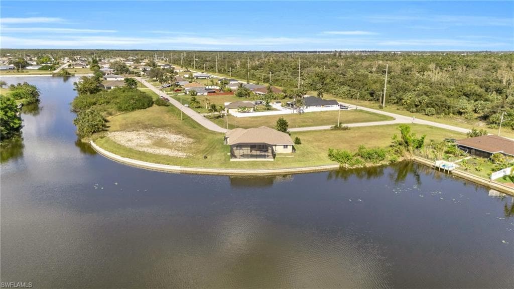 2319 19th St, Cape Coral, FL 33909-39