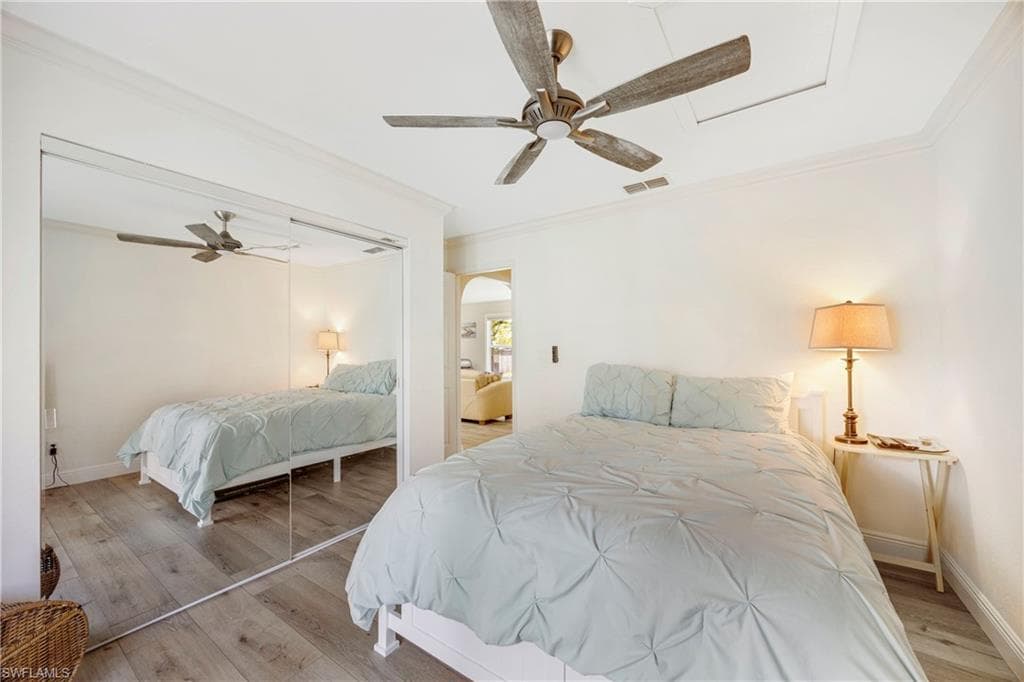 27211 Sun Aqua Ln, Bonita Springs, FL 34135-14