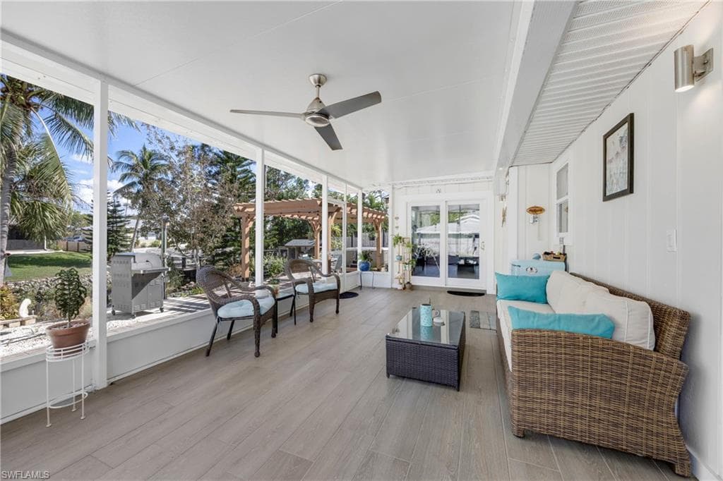 27211 Sun Aqua Ln, Bonita Springs, FL 34135-25