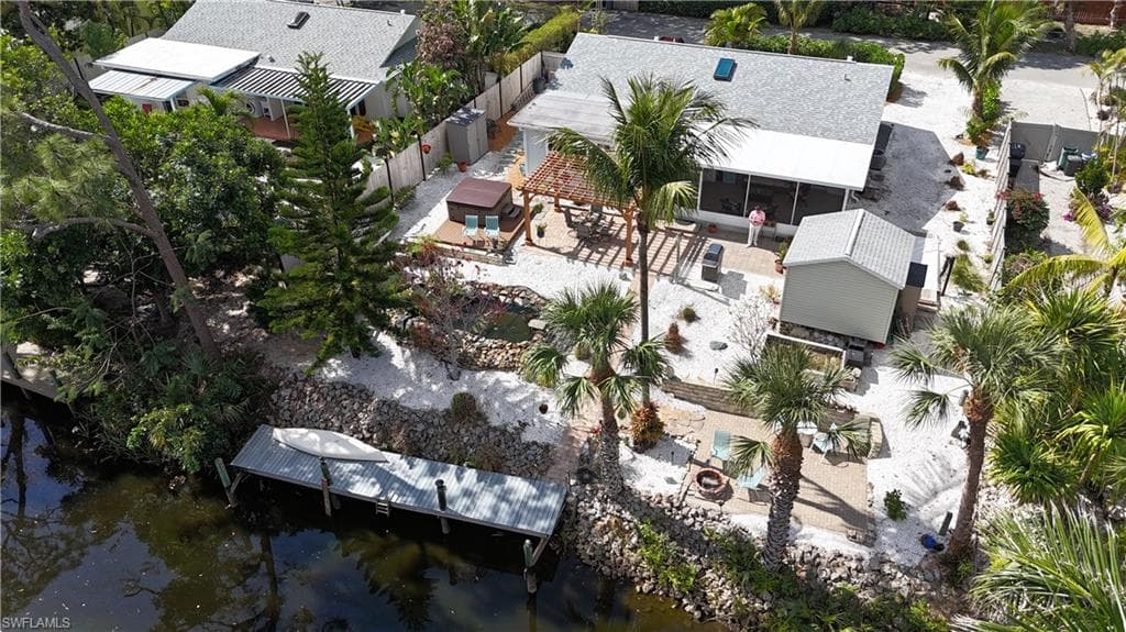 27211 Sun Aqua Ln, Bonita Springs, FL 34135-3