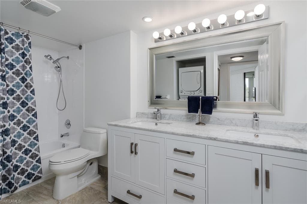 413 Augusta Blvd 205, Naples, FL 34113-18